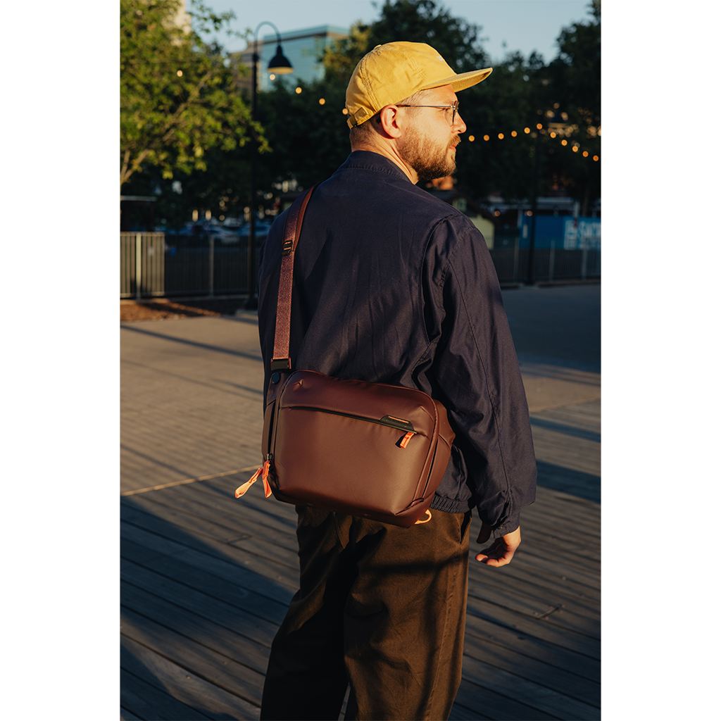Peak Design Everyday Sling 6L