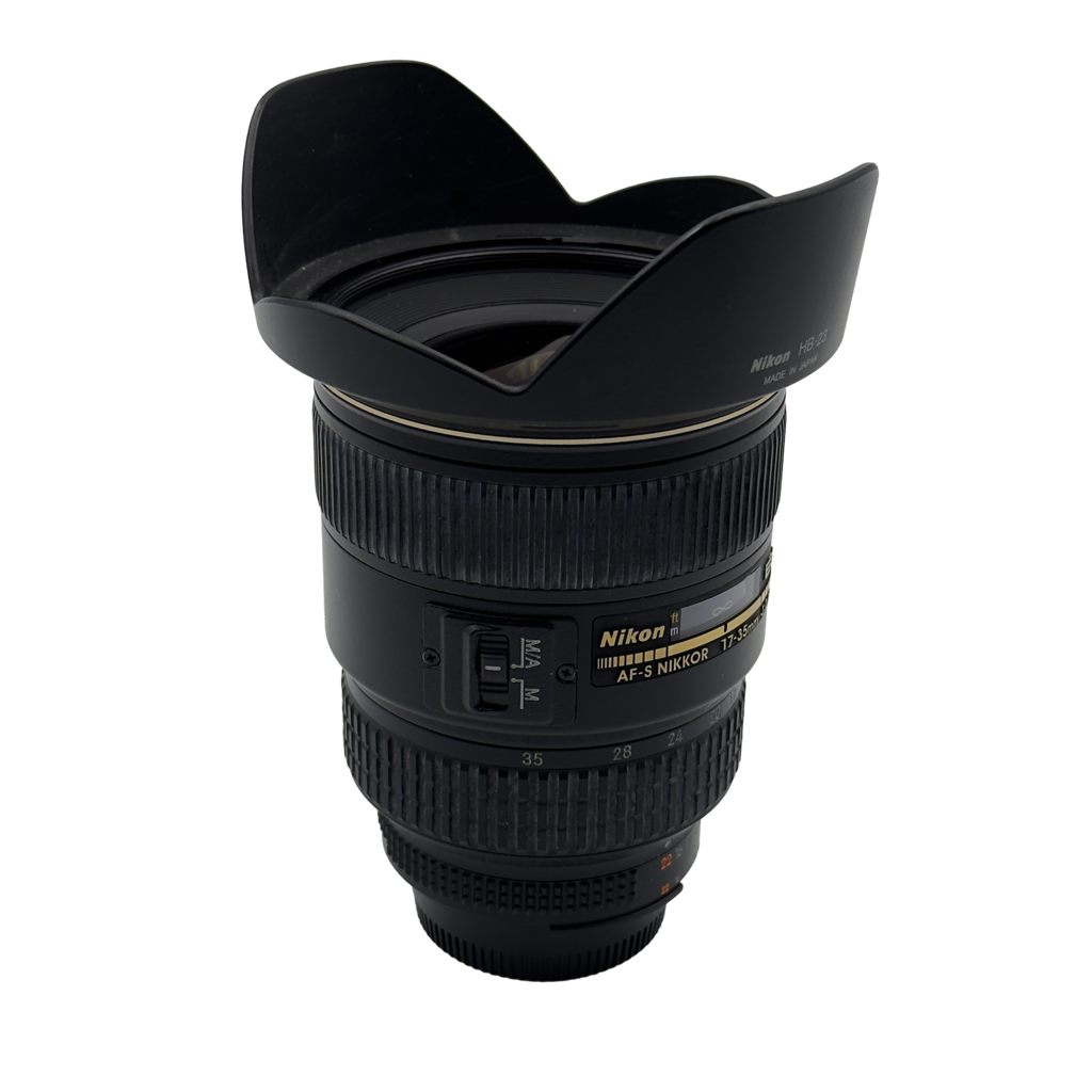 Nikon 17-35mm f/2.8 ED #258357