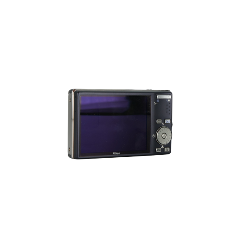 Nikon Coolpis s610 compact point and shoot camera