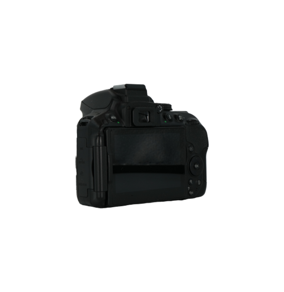 Nikon D5300 APS-C DSLR camera with Nikon 18-55mm APS-C DSLR lens