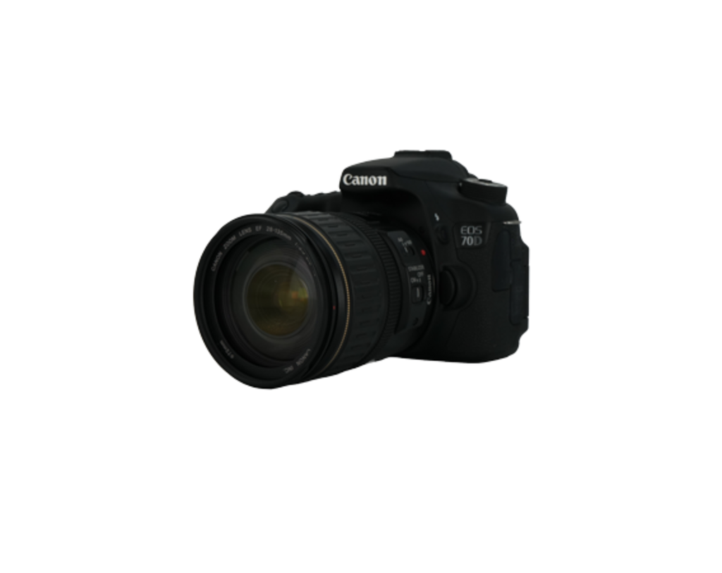 Canon 70D APS-C DSLR camera with Canon 28-135mm f/3.5-5.6 full frame DSLR lens