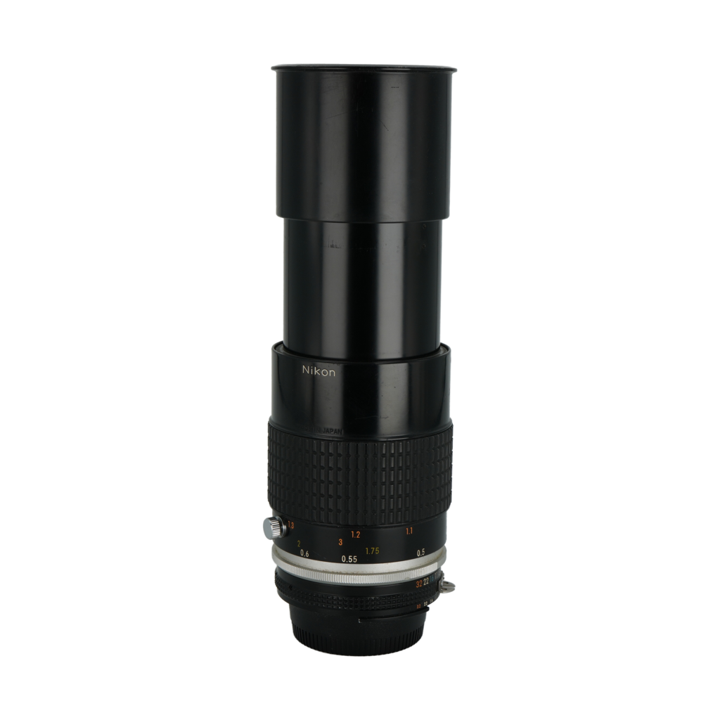 Nikon F 105mm f/4 Micro SLR macro lens