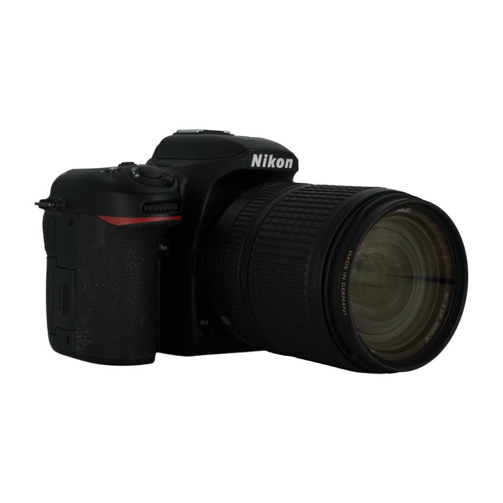 Nikon D7500 APS-C DSLR camera with Nikon AF-S 18-140mm f/3.5-5.6 G ED VR APS-C DSLR telephoto zoom lens