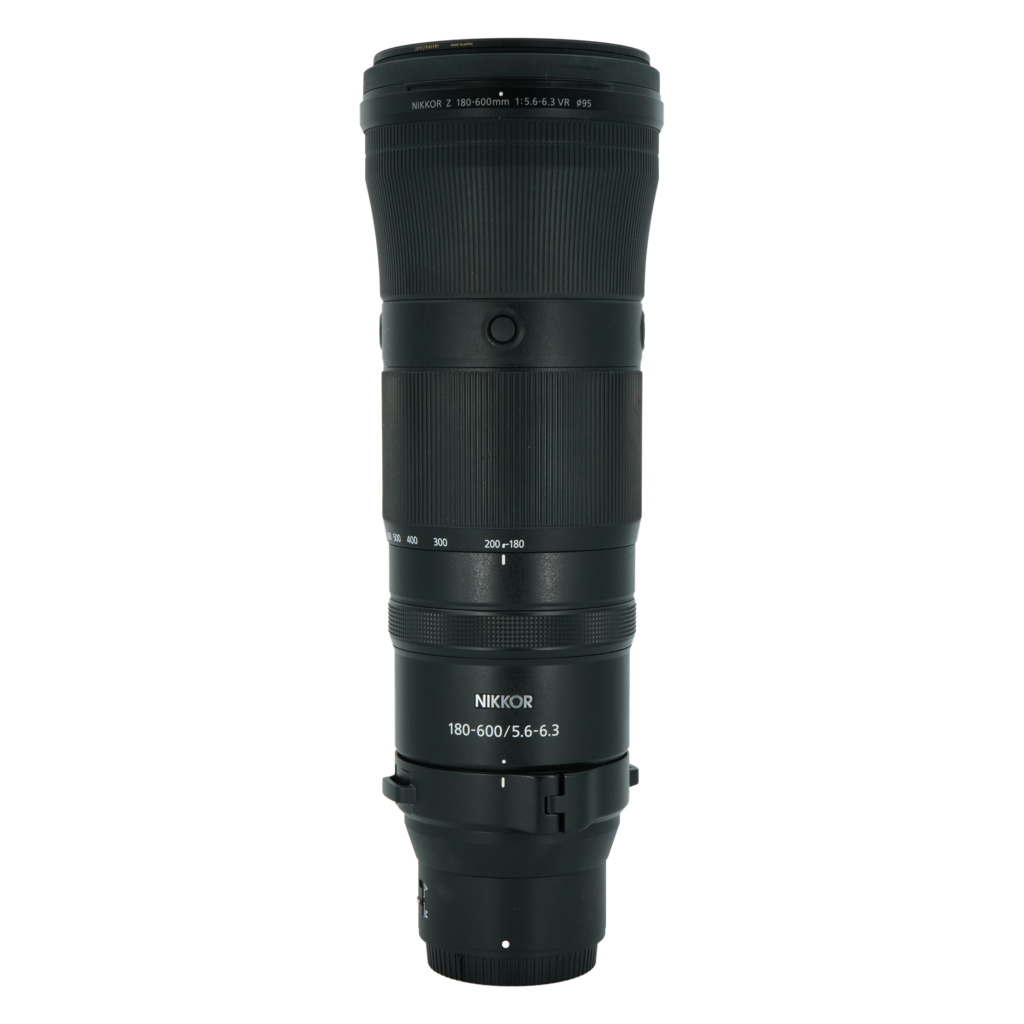 Nikon 180-600mm f/5.6-6.3 full frame mirrorless telephoto super zoom lens