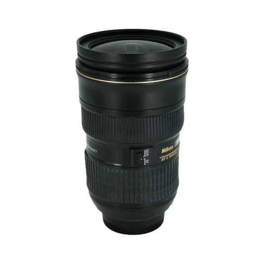 Nikon F 24-70mm f/2.8 Non-VR full frame DSLR zoom lens