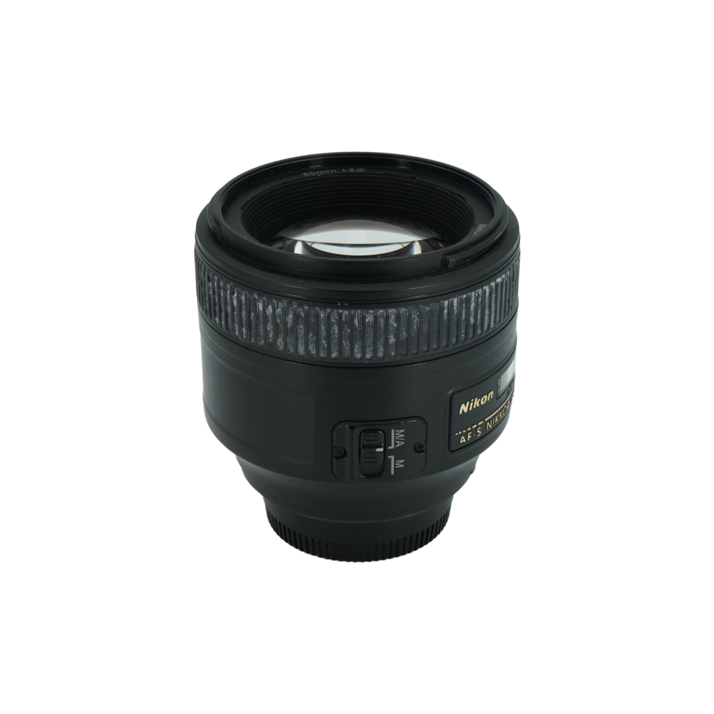Nikon F 85mm f/1.8 G full frame DSLR lens