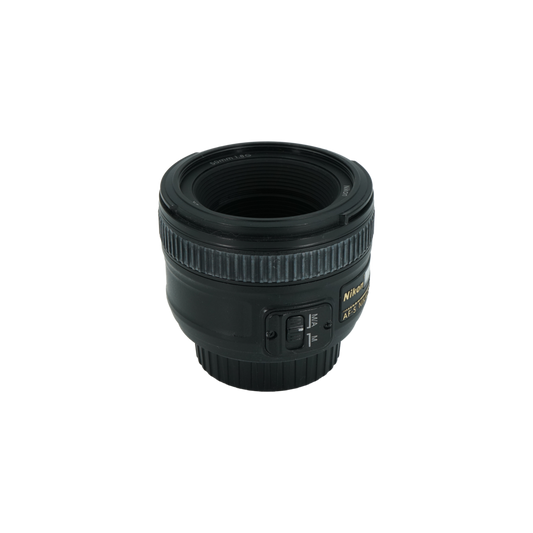 Nikon AF-S Nikkor 50mm f/1.8G Full-frame DSLR Lens
