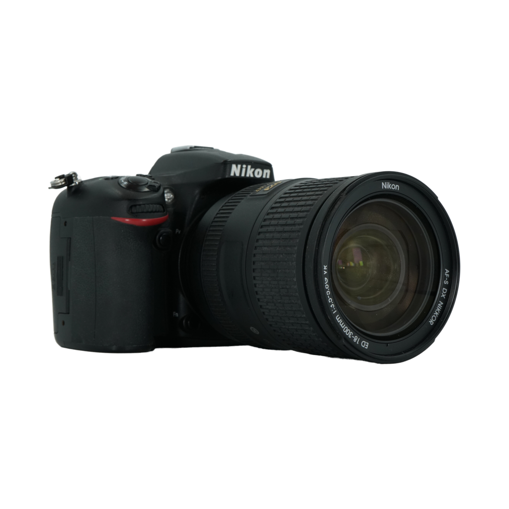 Nikon D7100 APS-C DSLR camera with Nikon DX AF-S 18-300mm f/3.5-5.6 G ED APS-C DSLR telephoto zoom lens