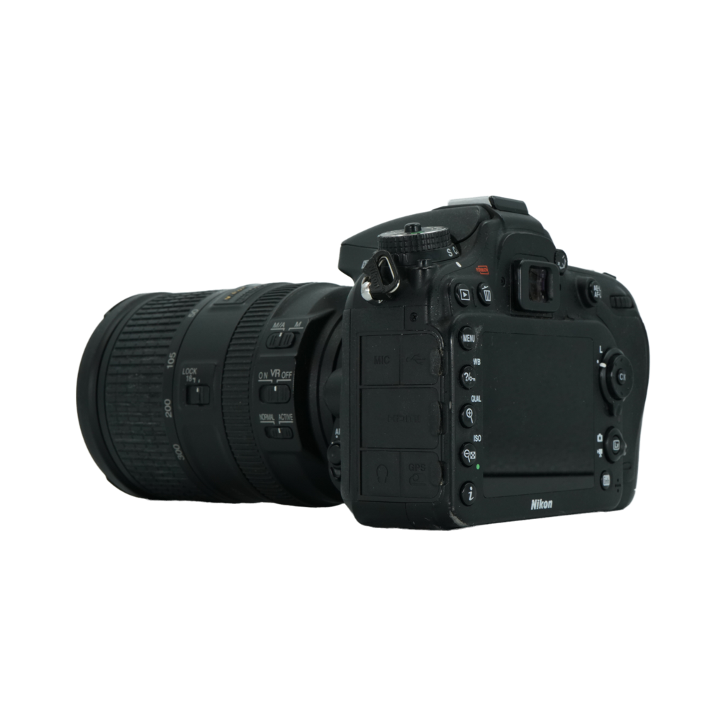 Nikon D7100 APS-C DSLR camera with Nikon DX AF-S 18-300mm f/3.5-5.6 G ED APS-C DSLR telephoto zoom lens