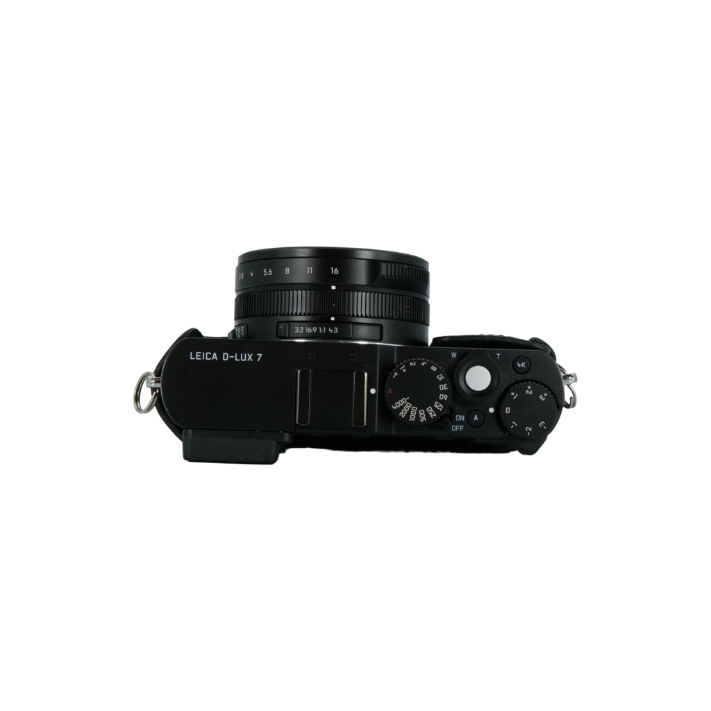 Leica D-Lux 7 micro four thirds camera