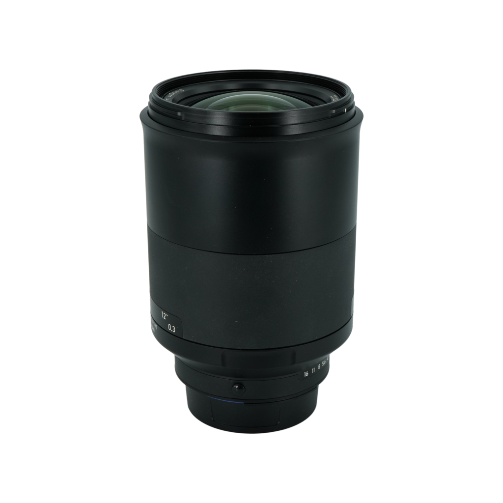 Zeiss 35mm f/1.4 full frame DSLR prime lens for Nikon F