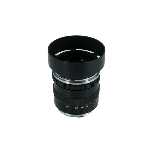 Zeiss Biogon 25mm f/2.8 ZM T* rangefinder lens