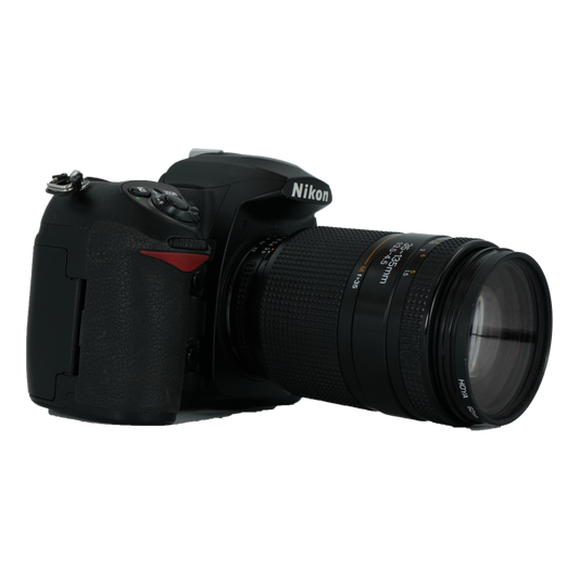 Nikon D200 APS-C DSLR camera with Nikon 35-135mm f/3.5-4.5 full frame DSLR telephoto zoom lens