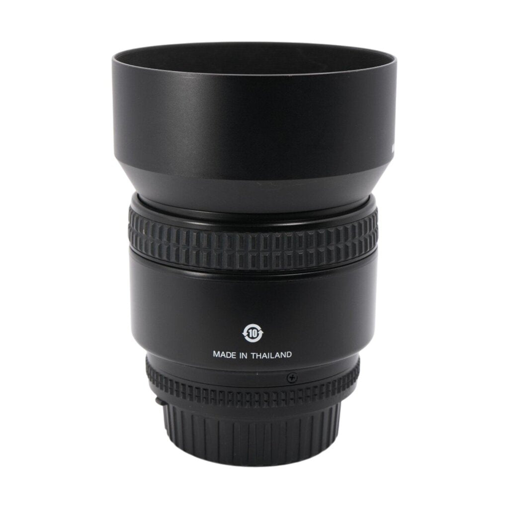 Nikon AF 85mm f/1.8 D Full-frame DSLR Lens