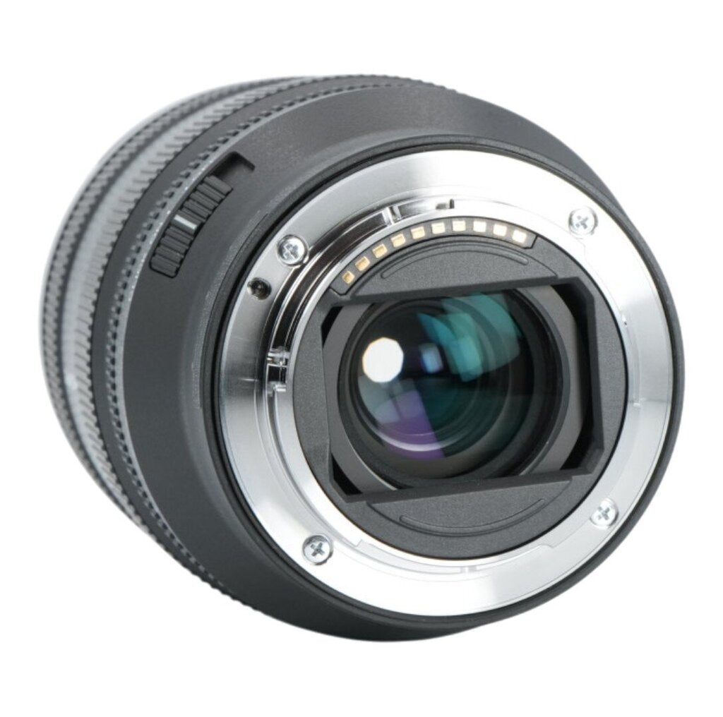 Sony FE 20-70mm f/4 G Full-frame Mirrorless Lens
