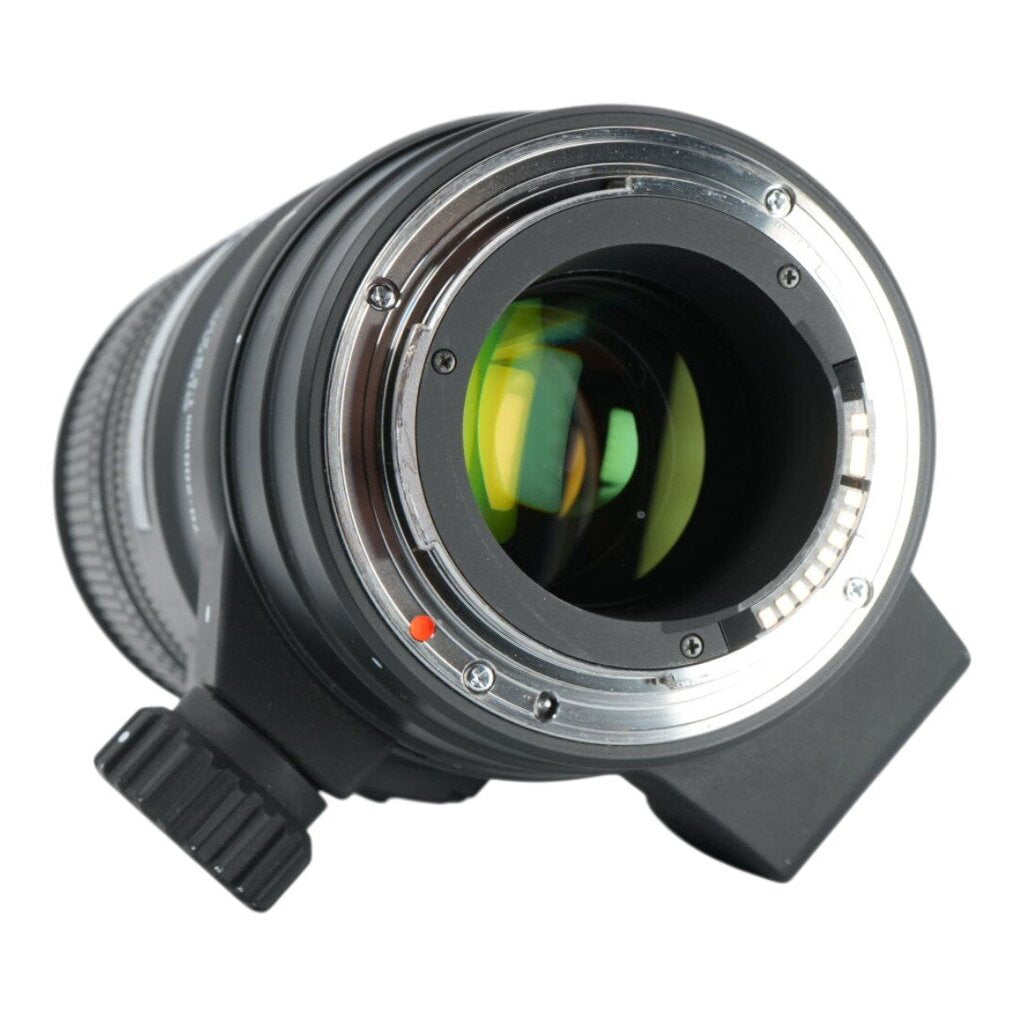 Sigma 70-200mm f/2.8 EX DG HSM Full-Frame DSLR Lens for Canon EF-Mount