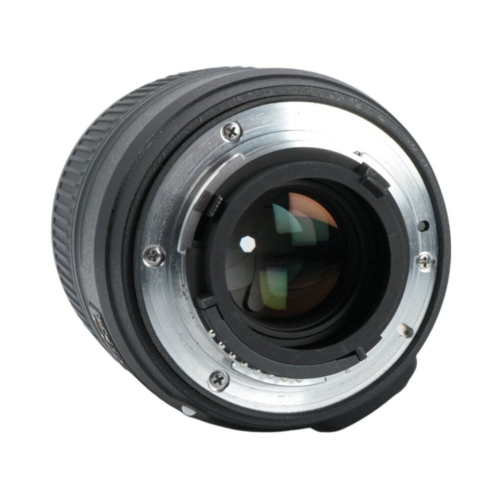 Nikon AF-S Nikkor 35mm f/1.8 G ED Full-frame DSLR Lens