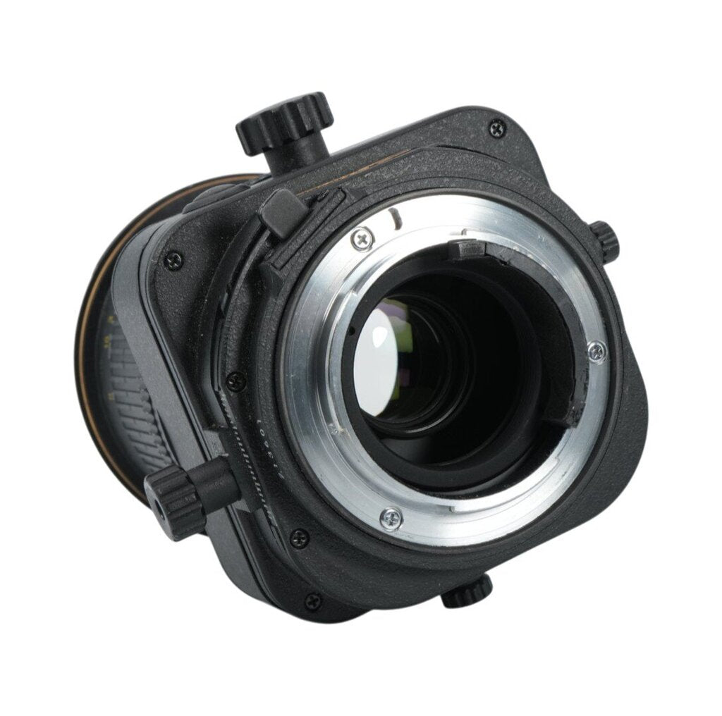 Nikon PC-E NIKKOR 24mm f/3.5D ED Tilt-Shift Lens