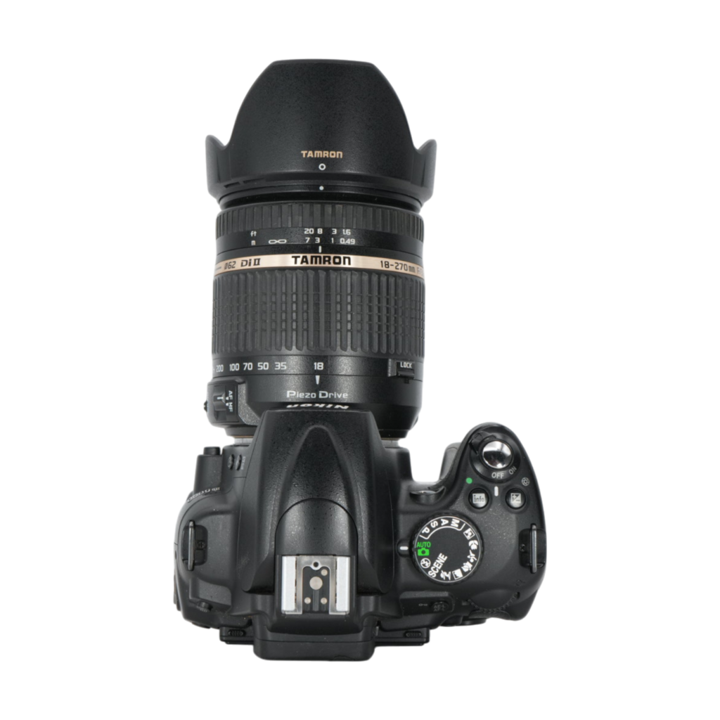 Nikon D5000 APS-C DSLR with Tamron 18-270mm f/3.5-6.3 for Nikon DX APS-C Mount
