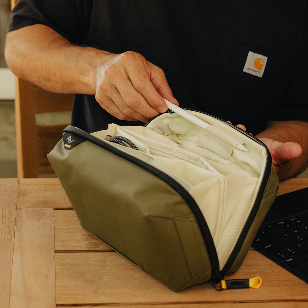 Peak Design Tech Pouch
