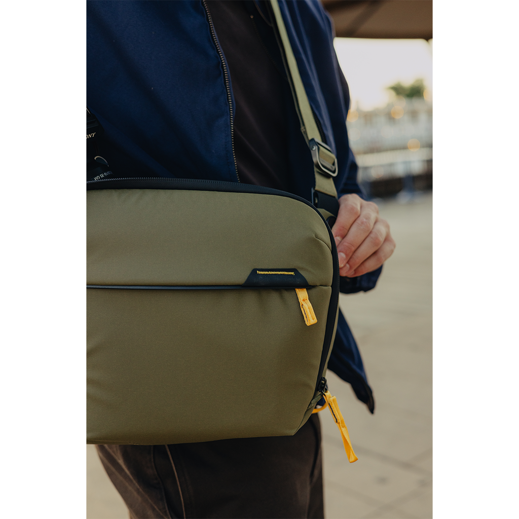 Peak Design Everyday Sling 6L