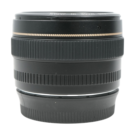 Canon EF 50mm f/1.4 Full-frame DSLR Lens