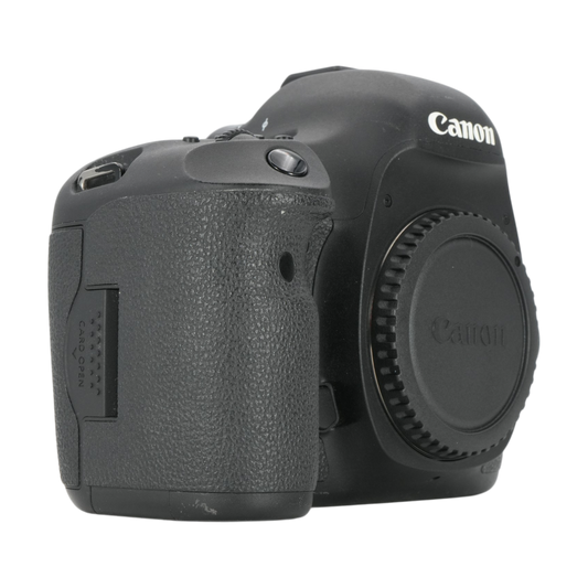 Canon EOS 5D Mark III Full-frame DSLR Camera
