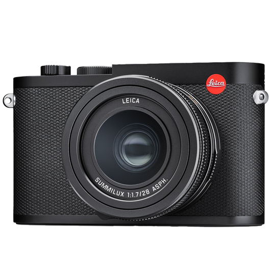 Leica Q2 Digital Camera Traveller Kit