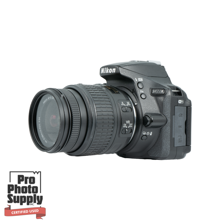 Nikon D5500 DSLR DX Camera with 18-55mm lens