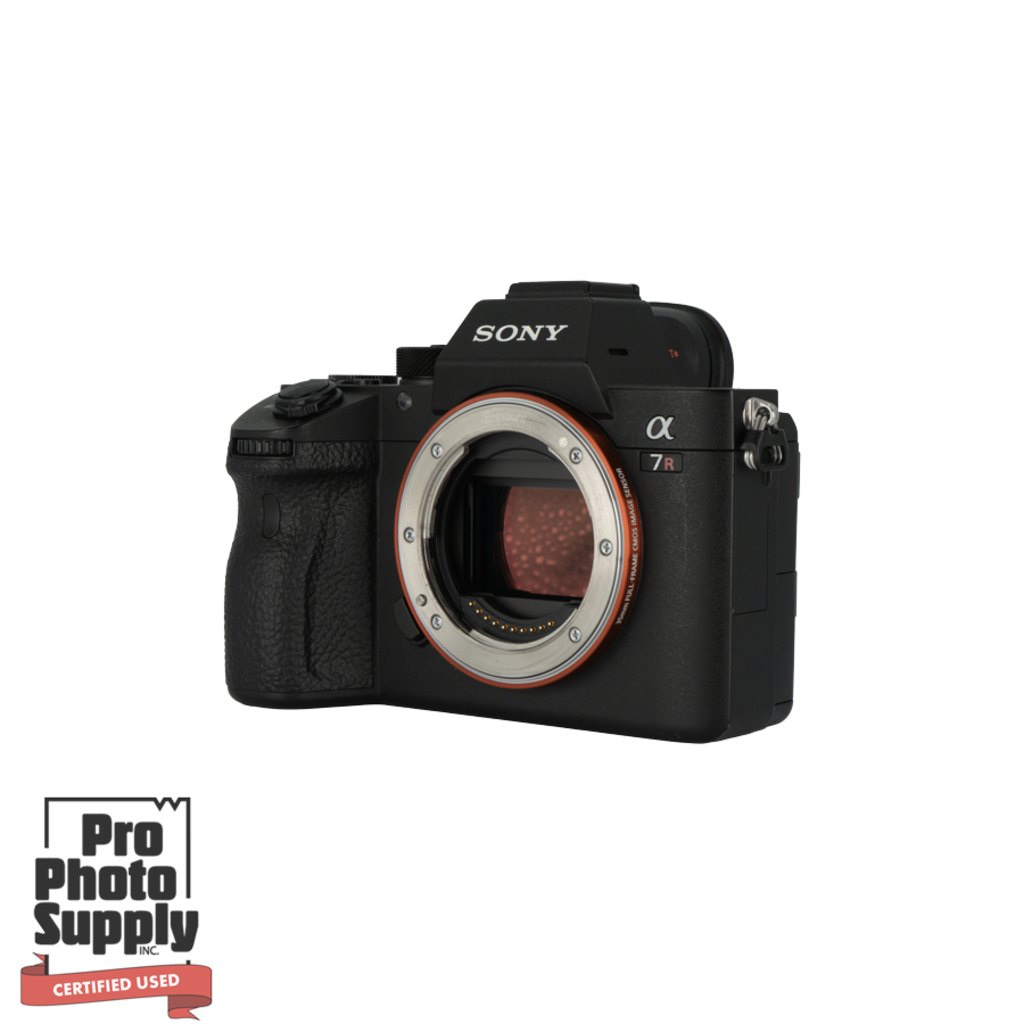 Sony Alpha a7R III Mirrorless Body