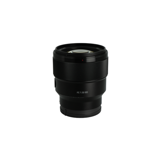 Sony FE 85mm f/1.8 lens