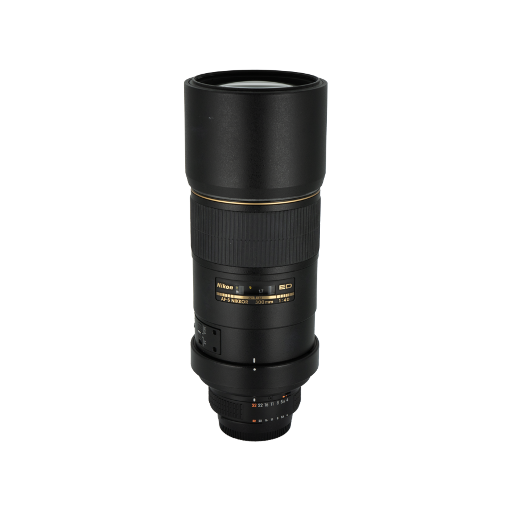 Nikon AF-S 300mm f/4 ED full frame DSLR lens