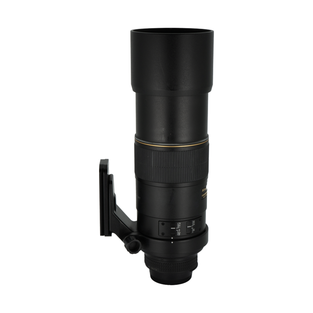 Nikon AF-S 300mm f/4 ED full frame DSLR lens