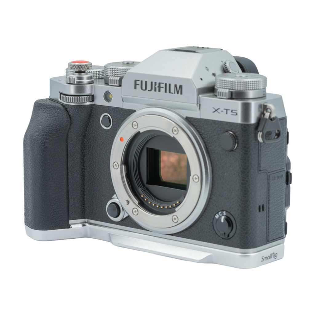 Fujifilm XT-5 APS-C Mirrorless Camera Body