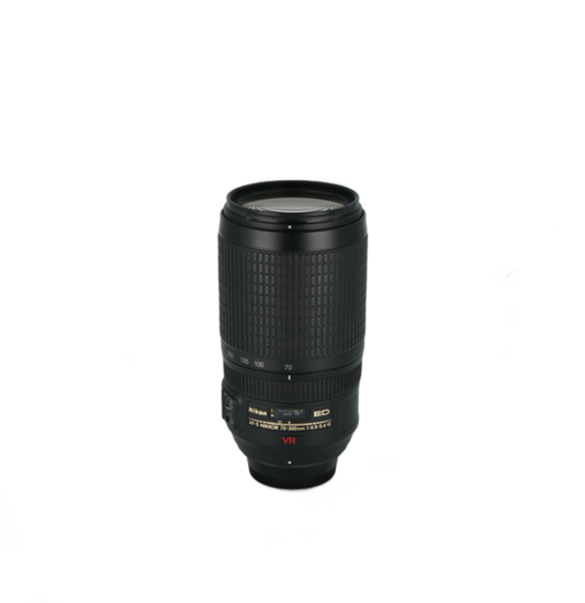 Nikon 70-300mm f/4-5.6 G VR ED IF full frame DSLR telephoto zoom lens