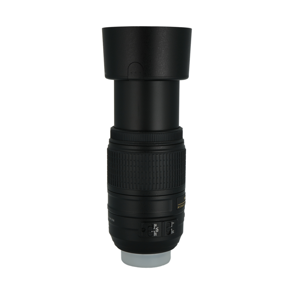 Nikon AF-S 55-300mm f/4.5-5.6 G ED VR APS-C DSLR telephoto super zoom lens