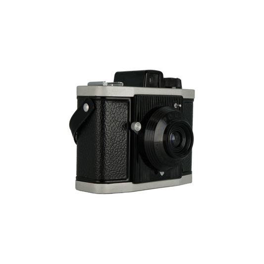 Daitoh Ponix 120 medium format Box Film camera