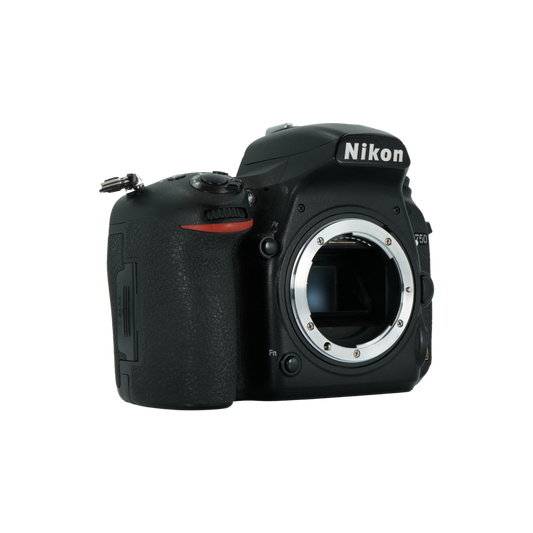 Nikon D750 full frame DSLR camera