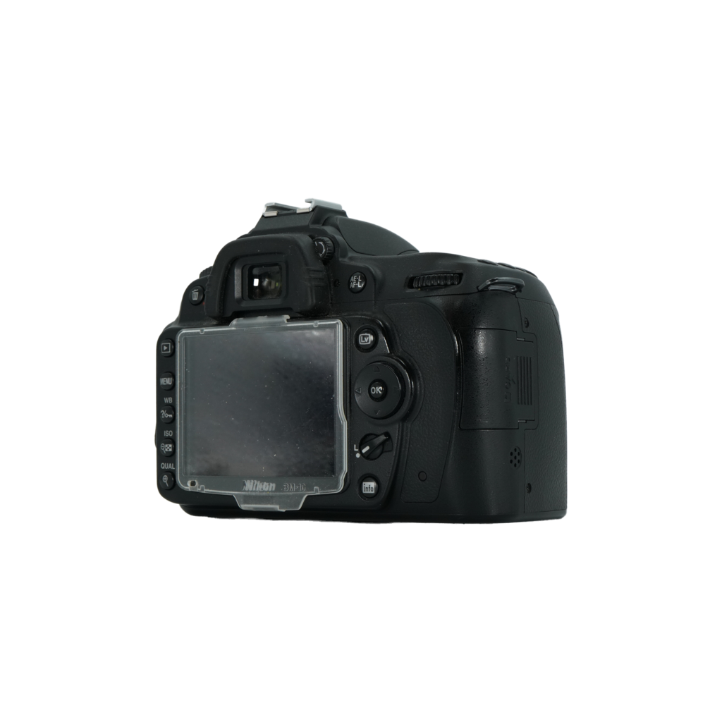 Nikon D90 APS-C DSLR camera with Nikon 18-70mm f/3.5-4.5G DX APS-C DSLR Lens
