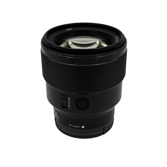 Sony 85mm f/1.4 FE full frame mirrorless medium telephoto lens