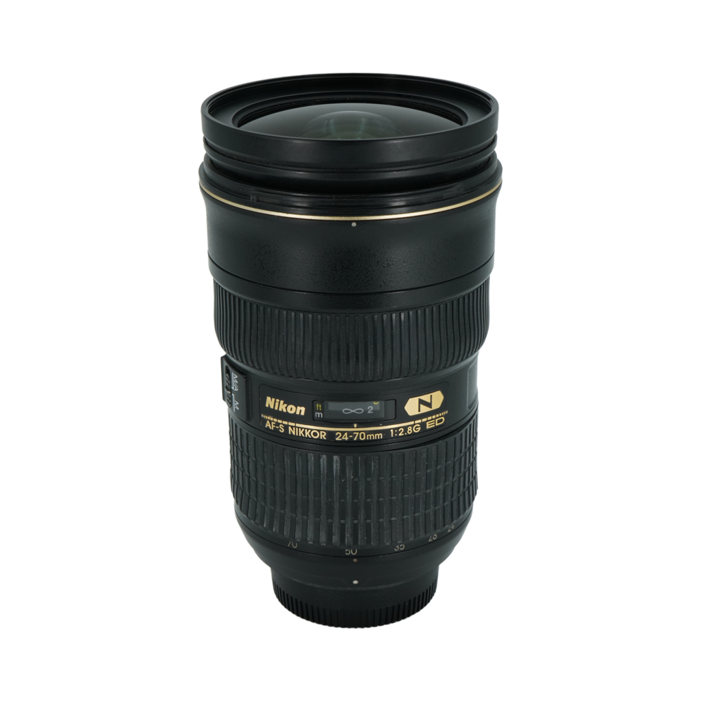 Nikon F 24-70mm f/2.8 Non-VR full frame DSLR zoom lens