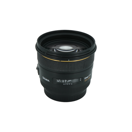 Sigma EX 50mm f/1.4 full frame DSLR lens for Canon EF mount