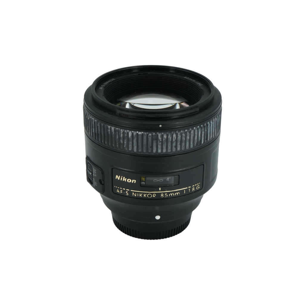 Nikon F 85mm f/1.8 G full frame DSLR lens