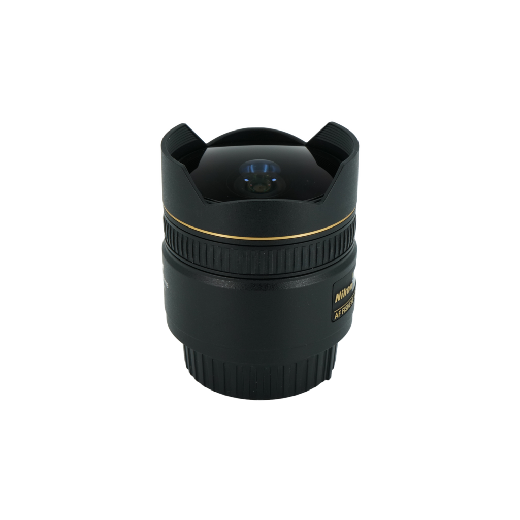 Nikon F 10.5mm f/2.8 G ED DX APS-C DSLR fisheye lens