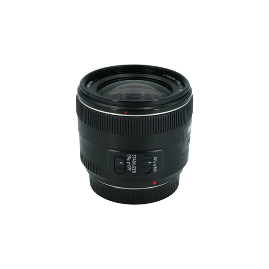 Canon 25mm f/2 IS USM full frame DSLR lens