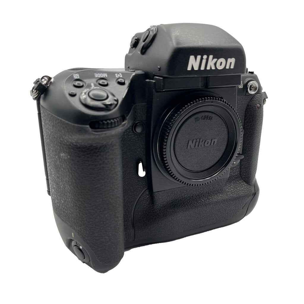 Nikon F5 35mm SLR Film Camera