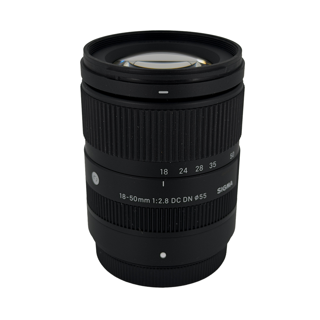 Sigma 18-50mm f/2.8 DC APS-C mirrorless zoom Fujifilm X mount lens