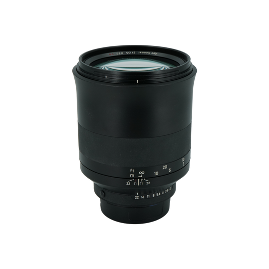 Zeiss 135mm f/2 full frame DSLR telephoto prime lens for Nikon F