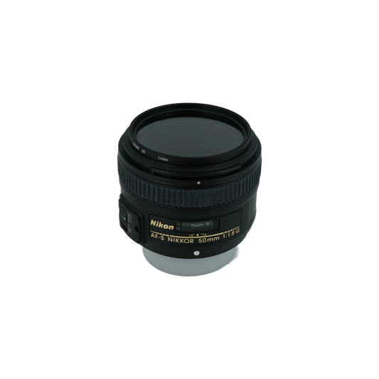 Nikon 50mm f/1.8 G AF-S full frame DSLR lens