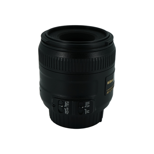 Nikon DX 40mm f/2.8 G AF-S micro APS-C DSLR macro lens